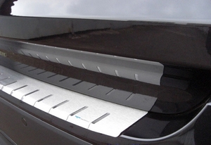 Alu-Frost Накладка на задний бампер профилированная с загибом, нерж. сталь BMW (бмв) X1 12- - Автоаксессуары и тюнинг