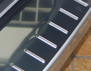 Alu-Frost Накладка на задний бампер с силиконом, нерж. сталь AUDI (ауди) Q5 08-/12- - Автоаксессуары и тюнинг