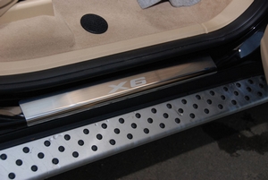 Alu-Frost Накладки на внутренние пороги с надписью, нерж. сталь, 4 шт. BMW (бмв) X6 08- - Автоаксессуары и тюнинг