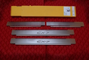 Alu-Frost Накладки на внутренние пороги с надписью, нерж. сталь, 4 шт. MAZDA (мазда) CX-7/CX 7 07-/10- - Автоаксессуары и тюнинг