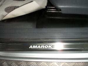 Alu-Frost Накладки на внутренние пороги с надписью, нерж. сталь, 4 шт. VW Amarok/амарок 10- - Автоаксессуары и тюнинг
