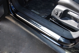 Alu-Frost Накладки на внутренние пороги с надписью, нерж. сталь, 4 шт. VW Passat/Пассат 11-/14- - Автоаксессуары и тюнинг