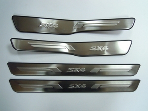 JMT Накладки на дверные пороги с логотипом, нерж. SUZUKI (сузуки) SX 4 06-/10- - Автоаксессуары и тюнинг