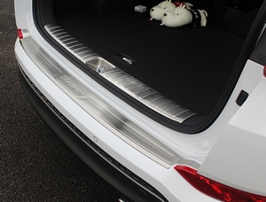 OEM-Tuning Накладка на задний бампер с логотипом и накладка на проем двери багажника, комплект HYUNDAI (хендай) Tucson 16- - Автоаксессуары и тюнинг