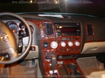 Накладки на торпеду Toyota Sequoia 2008-UP полный набор, с навигацией