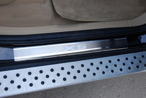 Alu-Frost Накладки на внутренние пороги с надписью, нерж. сталь, 4 шт. BMW (бмв) X5 07-/10- - Автоаксессуары и тюнинг