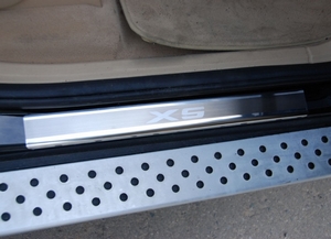 Alu-Frost Накладки на внутренние пороги с надписью, нерж. сталь, 4 шт. BMW (бмв) X5 13- - Автоаксессуары и тюнинг