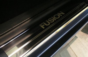 Alu-Frost Накладки на внутренние пороги с надписью, нерж. сталь, 4 шт. FORD (форд) Fusion 02-/10- - Автоаксессуары и тюнинг
