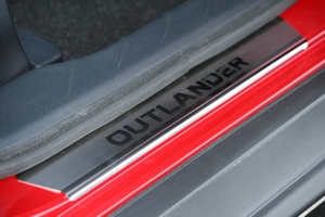 Souz-96 Накладки на внутр. пороги с рисунком (компл.4шт.) MITSUBISHI (митсубиси) Outlander/оутлендер XL 10-12 - Автоаксессуары и тюнинг